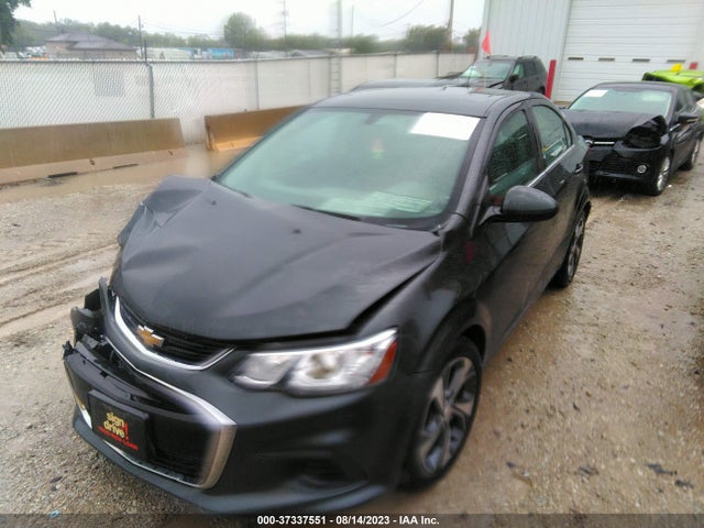Chevrolet Sonic Premier 2020 1G1JF5SB5L4117447 Image 2