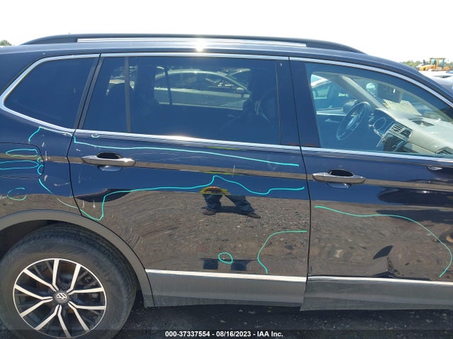 3VV3B7AXXMM066104 Volkswagen Tiguan Se/se R-line Black/sel