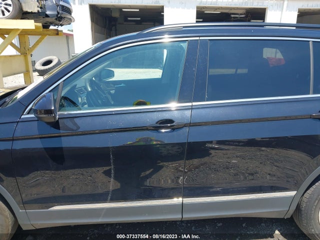 3VV3B7AXXMM066104 Volkswagen Tiguan Se/se R-line Black/sel