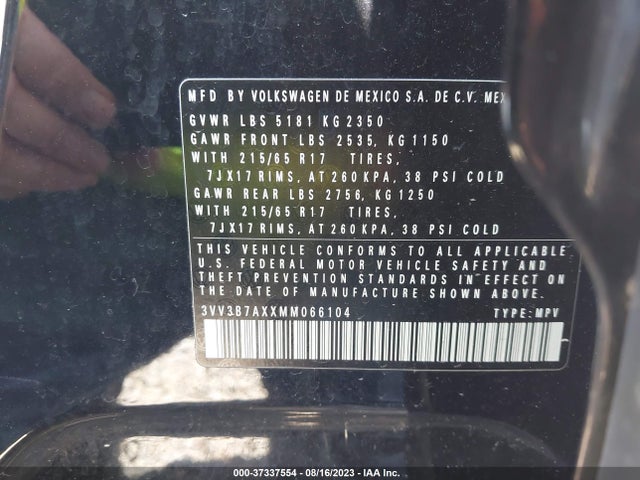 3VV3B7AXXMM066104 Volkswagen Tiguan Se/se R-line Black/sel