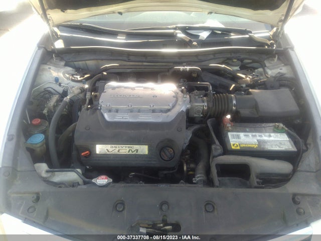 2012 HONDA ACCORD SDN EX-L VIN: 1HGCP3F82CA007958