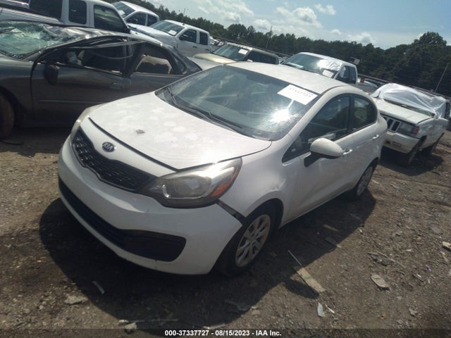KIA RIO LX 2015 KNADM4A32F6424465 Image 2