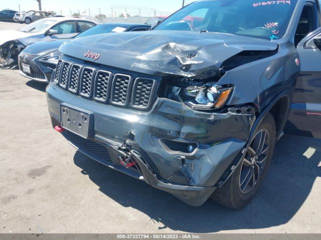 1C4RJFLG0HC815986 Jeep Grand Cherokee Trailhawk