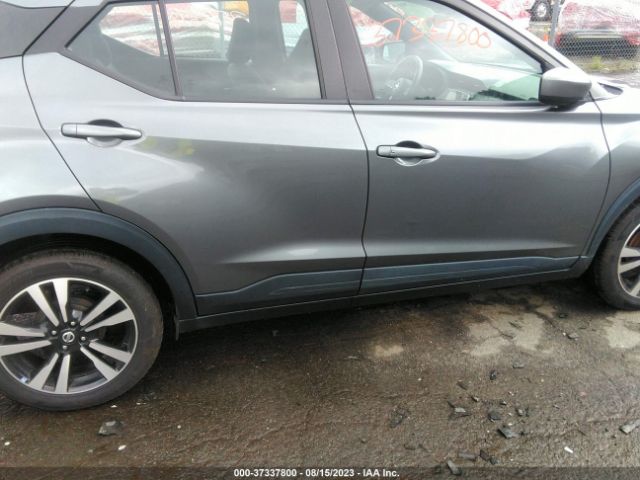 3N1CP5CU2KL530676 Nissan KICKS SV
