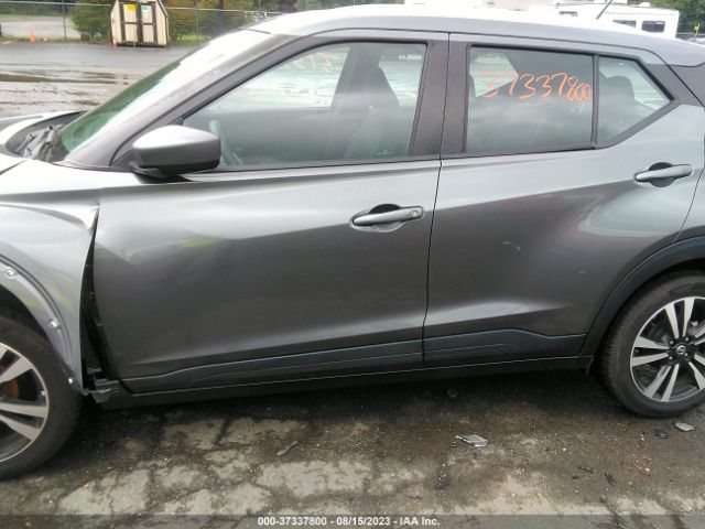 3N1CP5CU2KL530676 Nissan KICKS SV