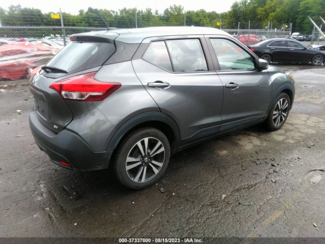 3N1CP5CU2KL530676 Nissan KICKS SV