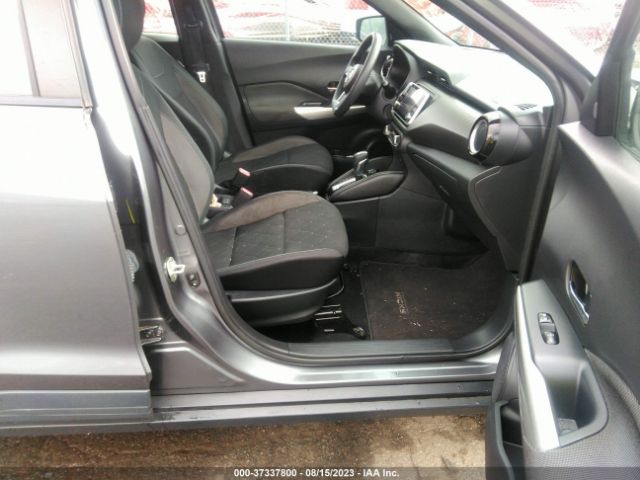 3N1CP5CU2KL530676 Nissan KICKS SV