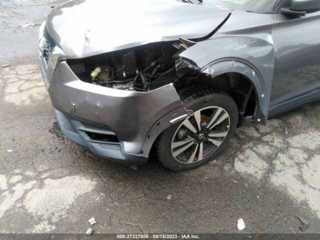 3N1CP5CU2KL530676 Nissan KICKS SV