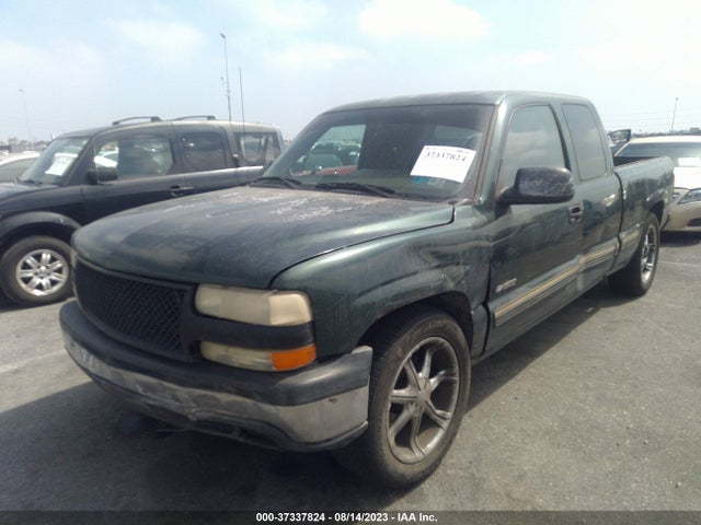 2001 CHEVROLET SILVERADO 1500 LS VIN: 2GCEC19V811337734