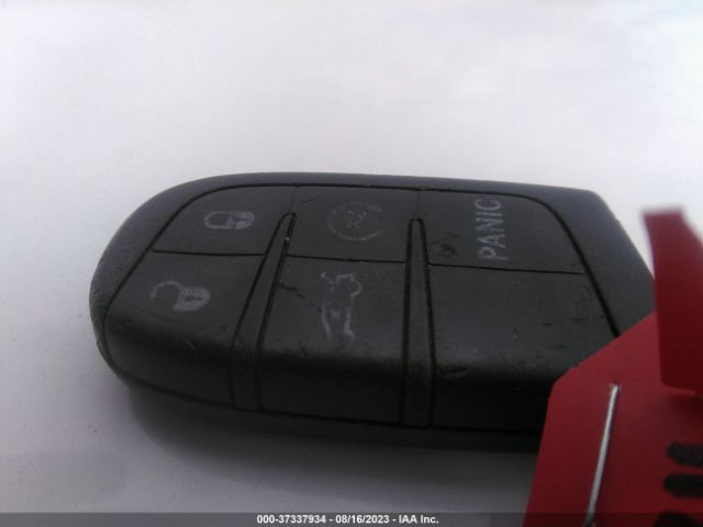 2C3CDXHG1GH326816 Dodge Charger Sxt
