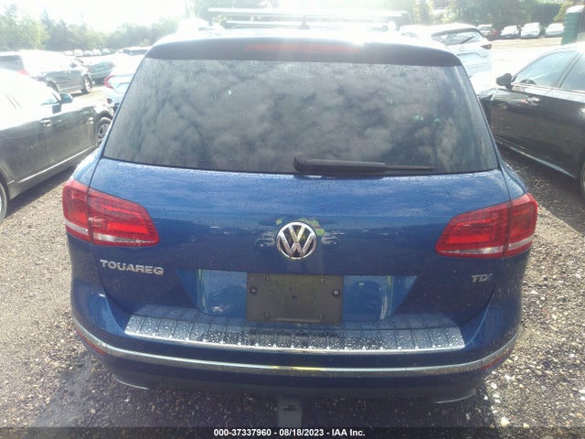2016 Volkswagen Touareg, VIN: WVGEP9BP3GD006129