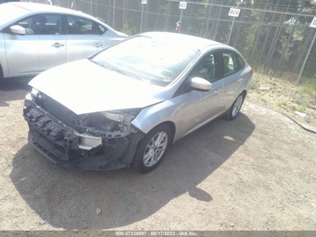 1FADP3F2XJL289045 Ford FOCUS SE