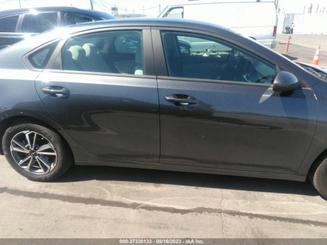 3KPF24AD1NE450350 KIA Forte Lxs