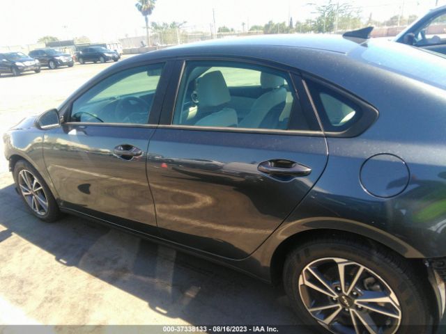 3KPF24AD1NE450350 KIA Forte Lxs