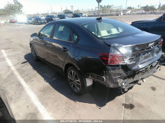 3KPF24AD1NE450350 KIA Forte Lxs