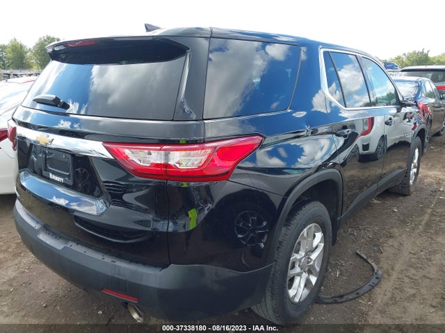 Chevrolet Traverse Ls 2019 1GNERFKW5KJ256865 Image 4