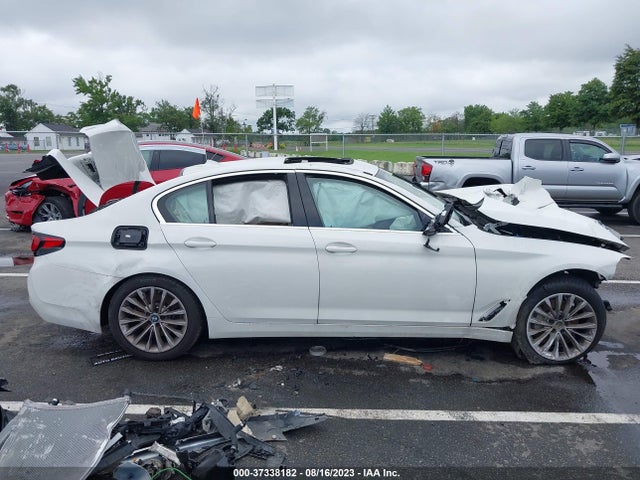 BMW 5 Series 530i Xdrive 2021 WBA13BJ01MCF96214 Image 12