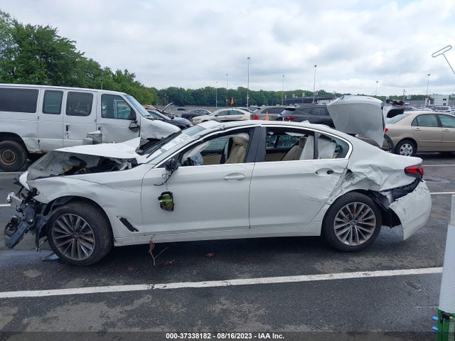 BMW 5 Series 530i Xdrive 2021 WBA13BJ01MCF96214 Image 13