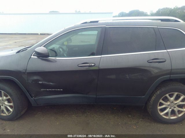 1C4PJMCSXFW788923 Jeep Cherokee Latitude