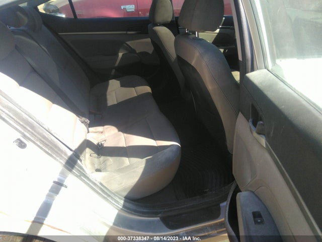 Hyundai Elantra Value Edition 2018 5NPD84LF6JH236416 Image 15