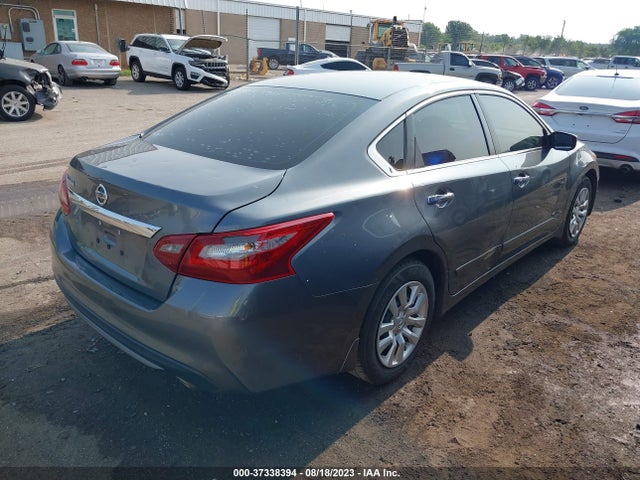 Nissan Altima 2.5 S 2018 1N4AL3AP8JC281768 Image 10