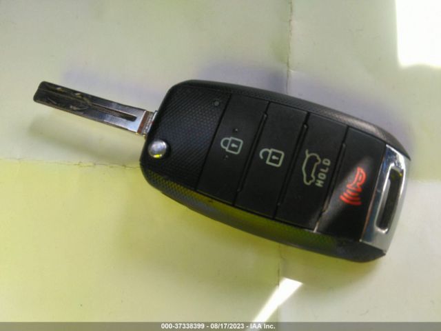 KNDPBCAC3G7810453 KIA Sportage Lx
