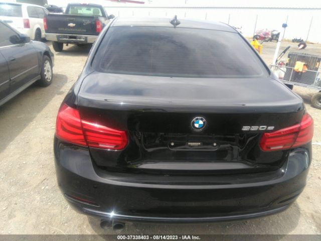 WBA8E1C50JA756650 BMW 3 Series 330e Iperformance