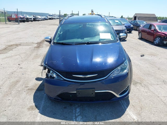 2C4RC1GG2LR120528 Chrysler Pacifica Limited