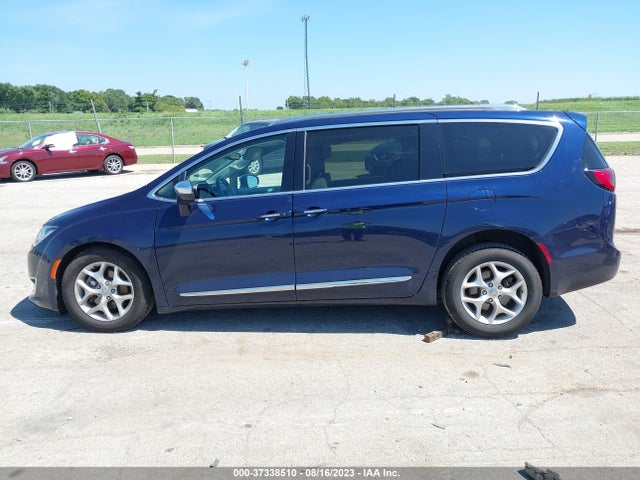 2C4RC1GG2LR120528 Chrysler Pacifica Limited