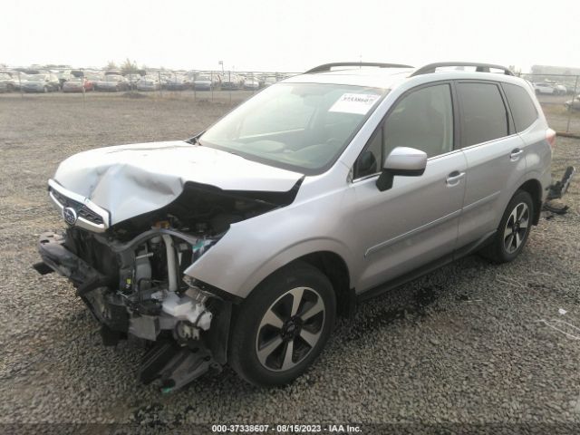 JF2SJAJC8JH520181 Subaru Forester Limited