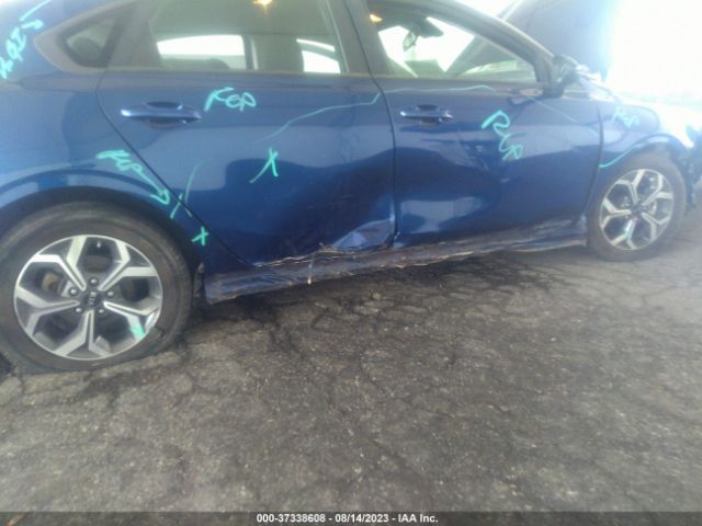 3KPF24AD1KE116136 KIA Forte Lxs