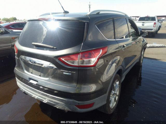 1FMCU9JX5FUA17956 Ford Escape Titanium