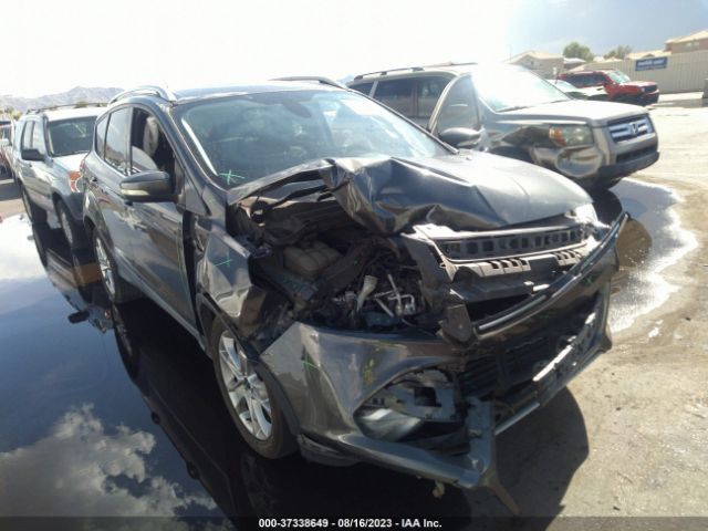 1FMCU9JX5FUA17956 Ford Escape Titanium