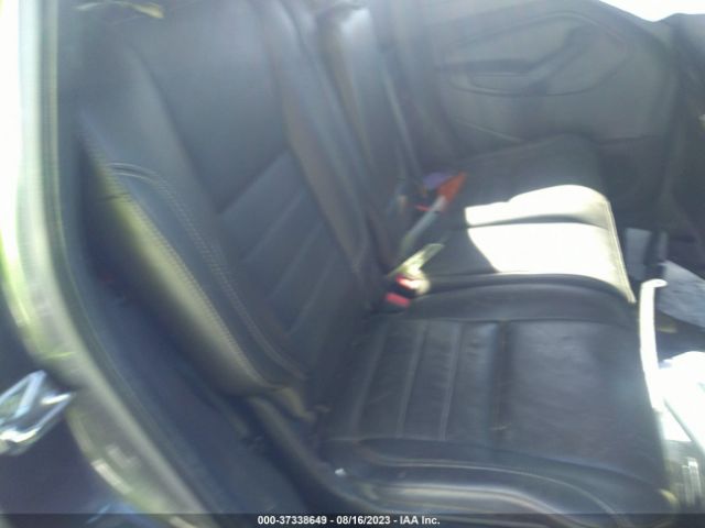 1FMCU9JX5FUA17956 Ford Escape Titanium
