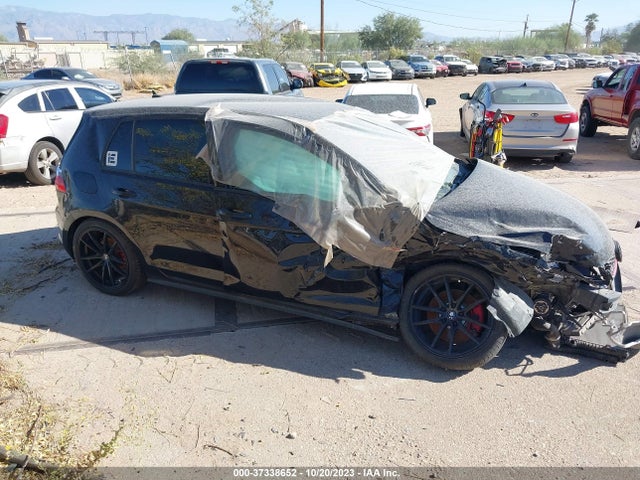 3VW4T7AU8GM041077 Volkswagen GOLF GTI S