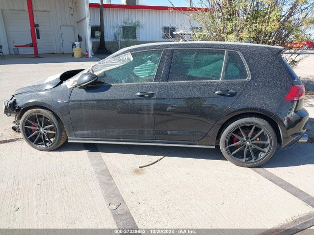 3VW4T7AU8GM041077 Volkswagen GOLF GTI S