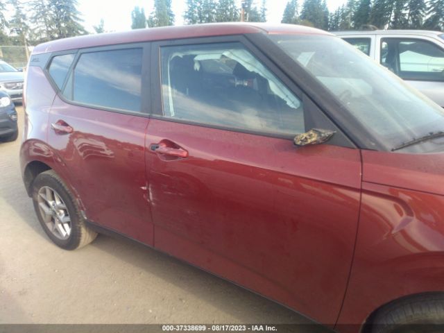 KNDJ23AU2N7816272 KIA SOUL LX