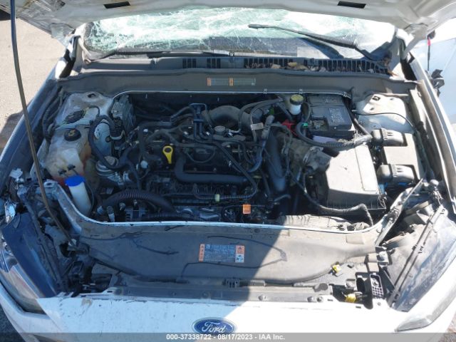 3FA6P0HD5JR285721 Ford FUSION SE