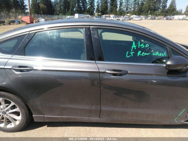 3FA6P0HD1LR149895 Ford FUSION SE