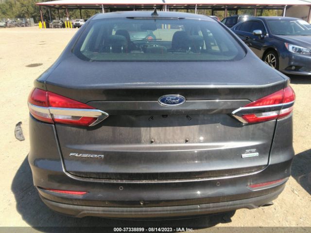 3FA6P0HD1LR149895 Ford FUSION SE