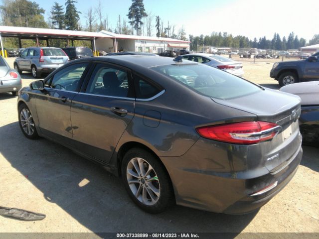 3FA6P0HD1LR149895 Ford FUSION SE