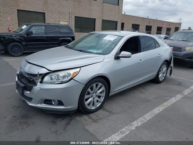 Chevrolet MALIBU LT 2015 1G11D5SLXFF244881 Image 2