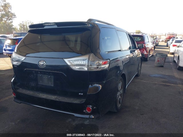 Toyota SIENNA SE 2015 5TDXK3DC1FS644076 Image 4