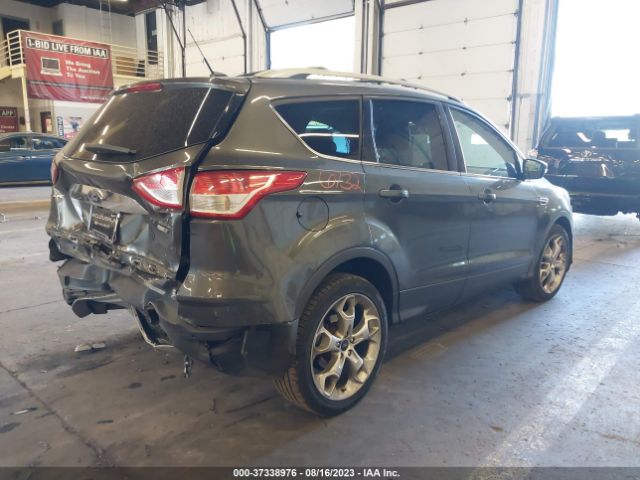 1FMCU9J93FUB08161 Ford Escape Titanium