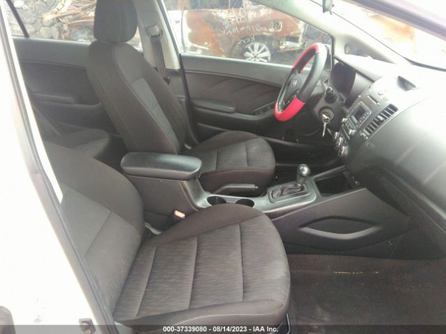 KNAFK4A64G5559916 KIA FORTE LX