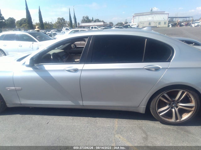 WBAYE8C58ED135637 BMW 7 Series 750li