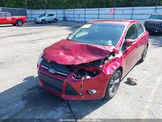 2014 FORD FOCUS SE VIN: 1FADP3K2XEL398262