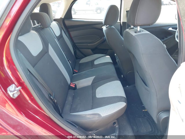 2014 FORD FOCUS SE VIN: 1FADP3K2XEL398262