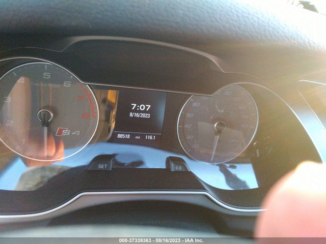 WAUDGAFL9FA071332 Audi S4 Premium Plus