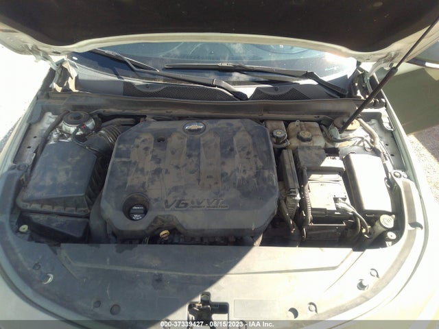 Chevrolet IMPALA LT 2018 2G1105S35J9173361 Image 10